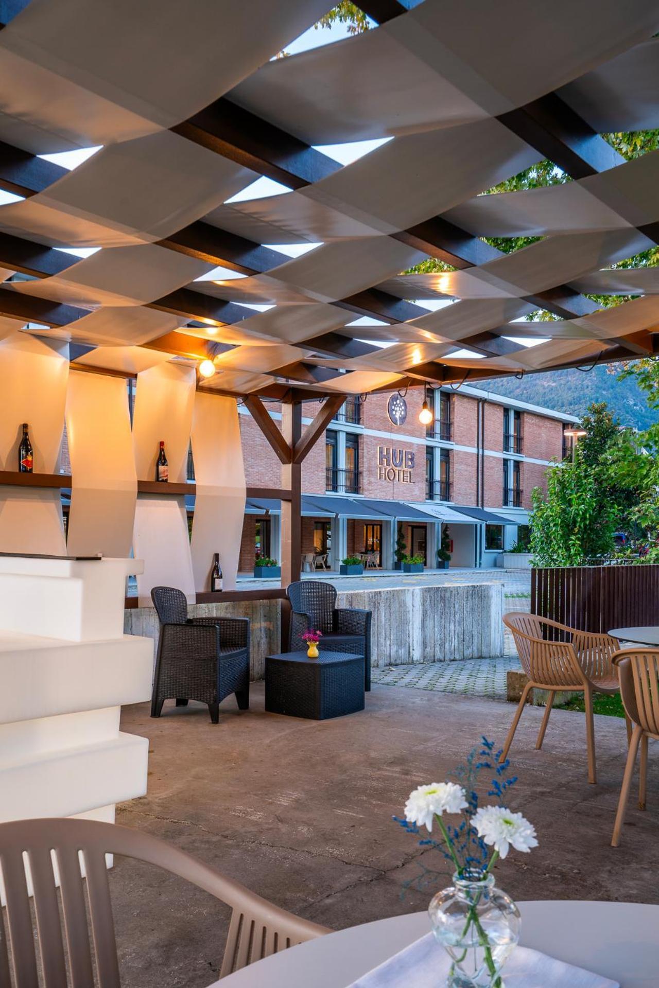 Hub Hotel Gubbio Kültér fotó