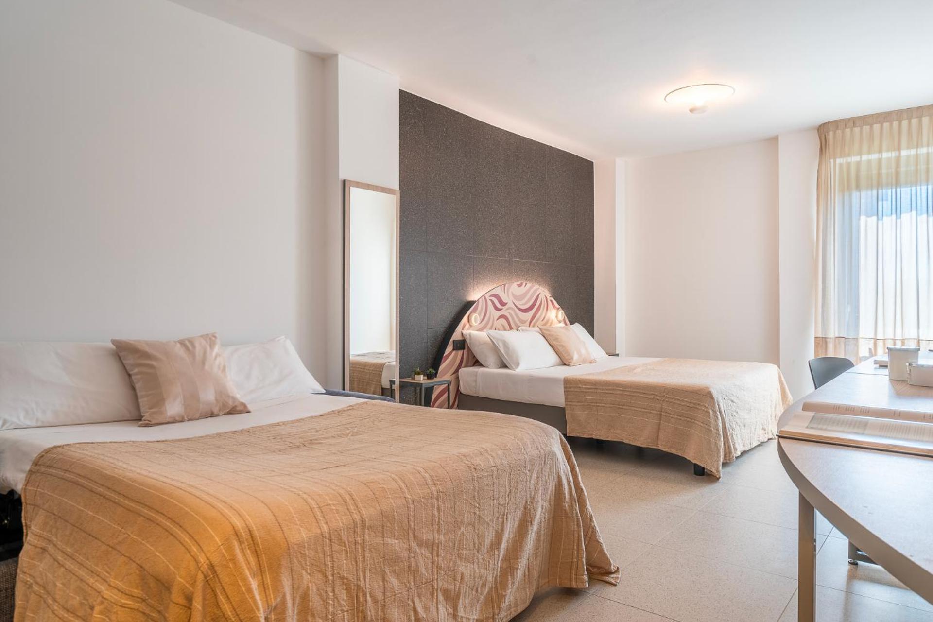 Hub Hotel Gubbio Kültér fotó